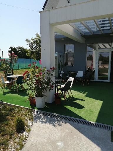 Tina Guest House Basarabi dolj - foto 4