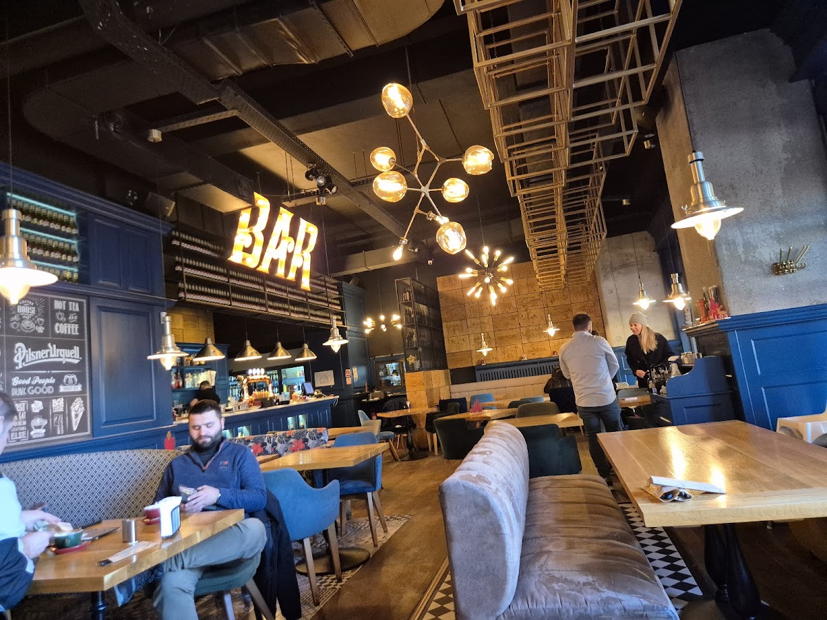 Towers Pub Centru Vechi - foto 5