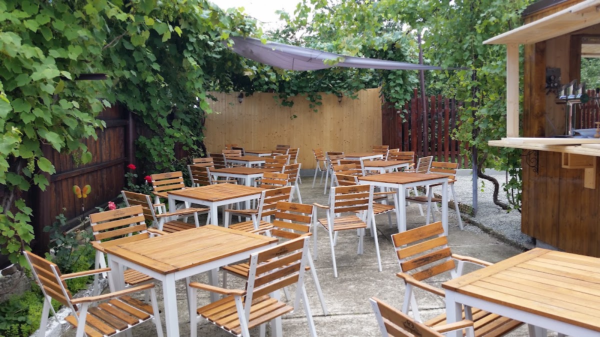 Trattoria dei Fiori - Pizzerie e Specialty Coffee Cisnadie, Cisnădie