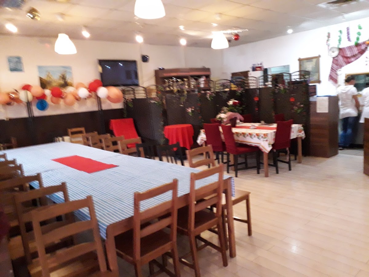 Trei Rândunici - foto 3