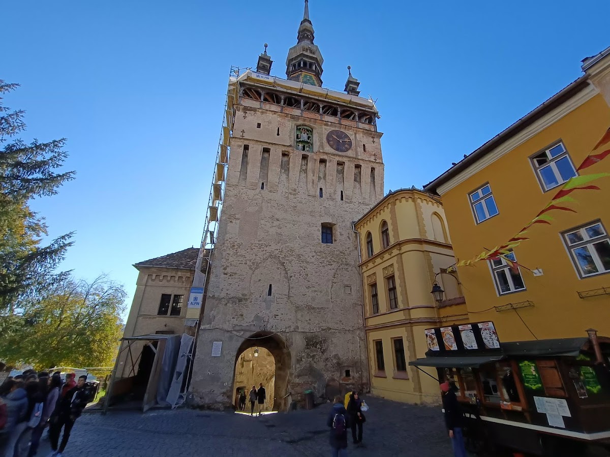 Turnul Fierarilor - foto 2