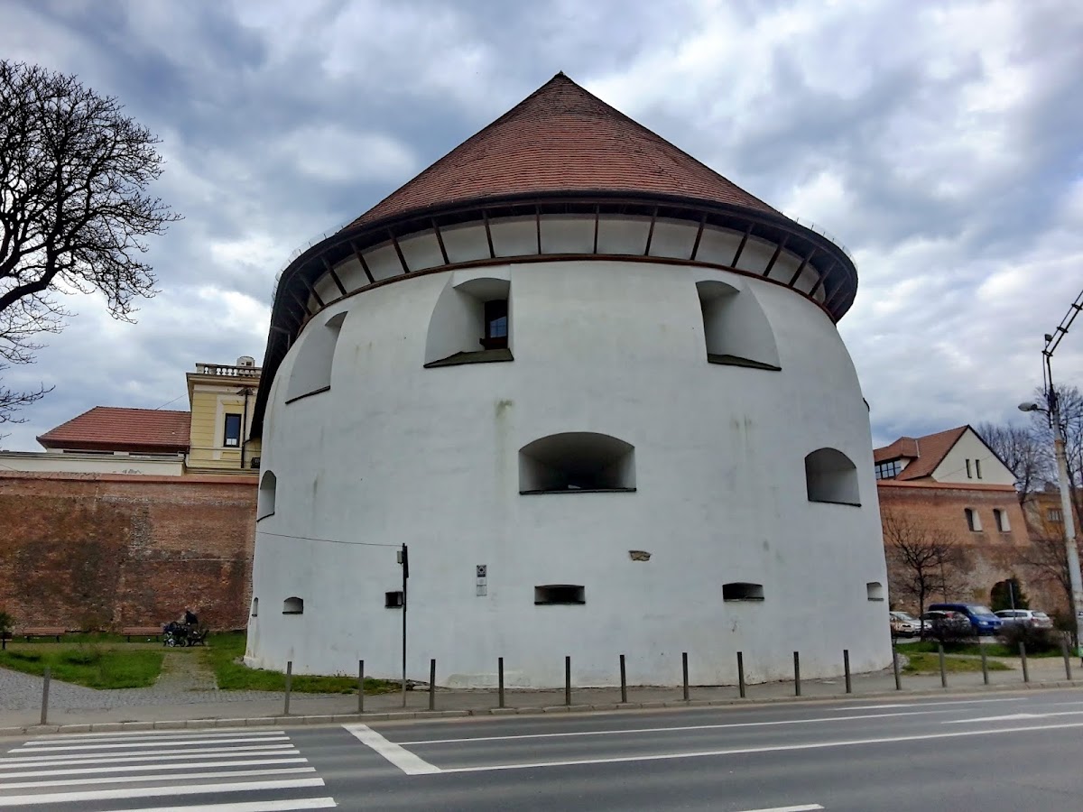 Turnul Gros - foto 1