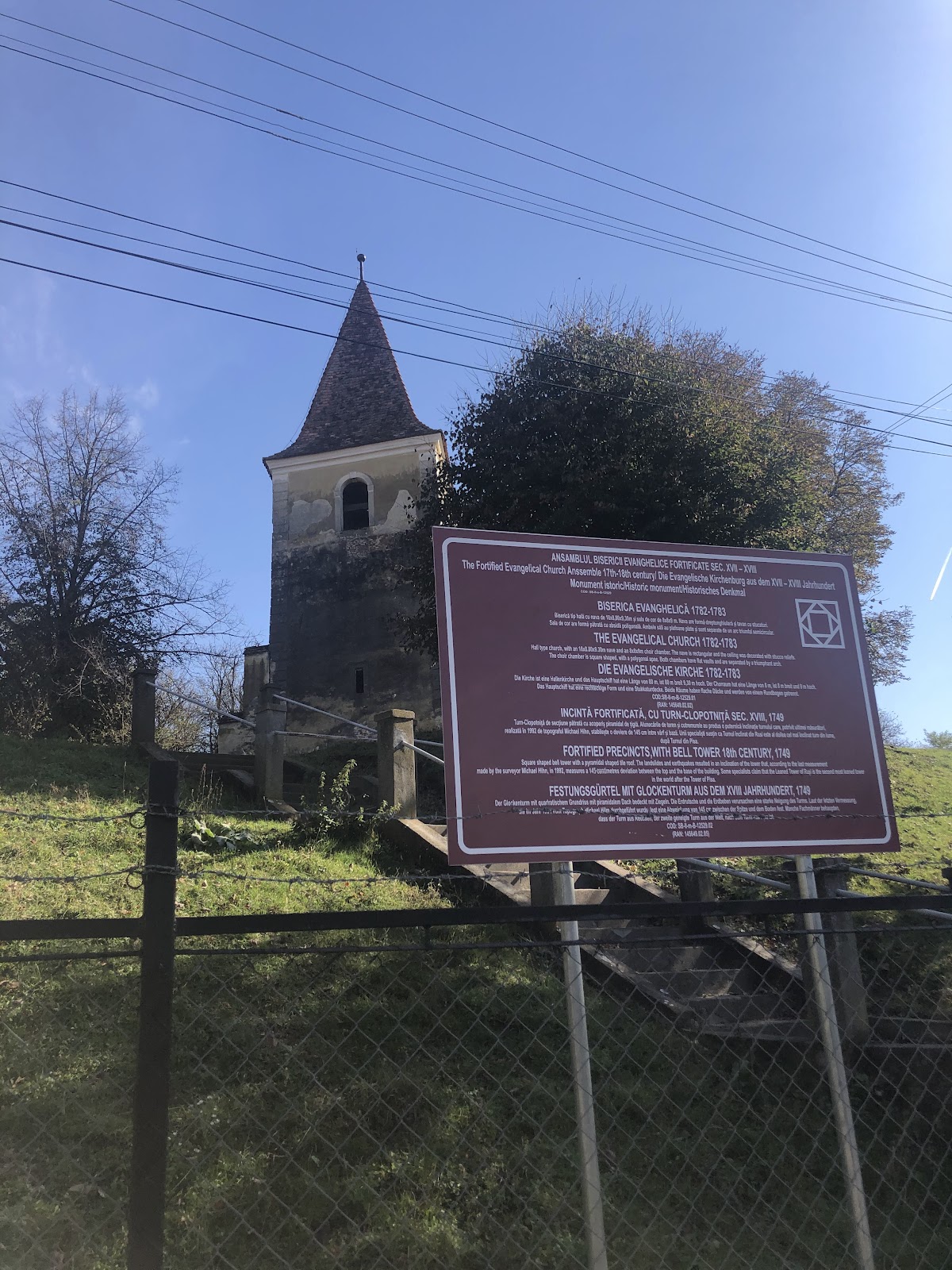 Turnul Înclinat din Ruși - foto 2