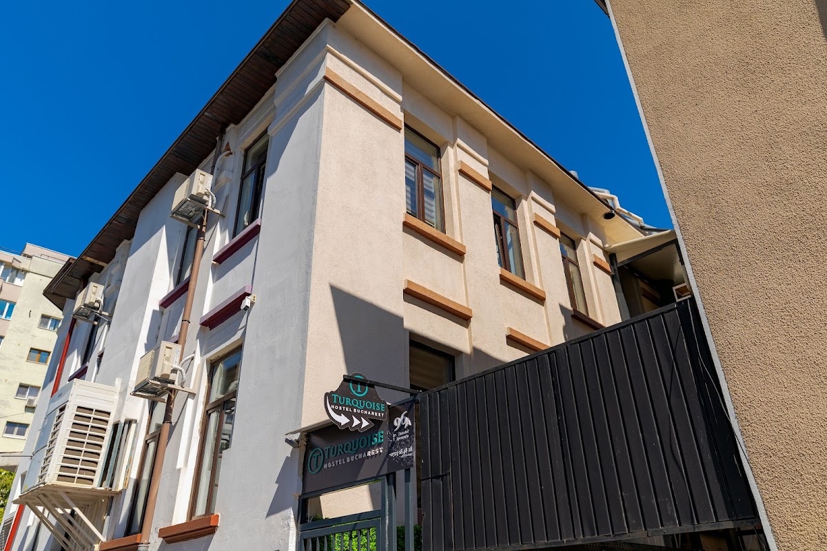 Turquoise Hostel