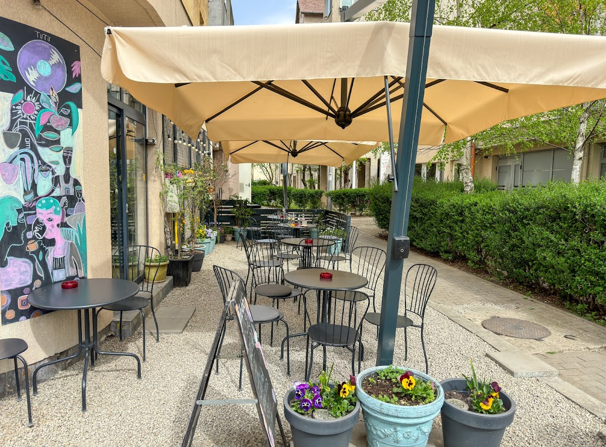 TuTu Coffee, Alba Iulia
