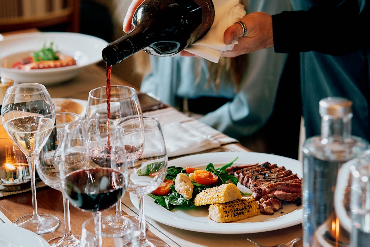 UNIO Vini - Restaurant in der Festung Alba Iulia - foto 2