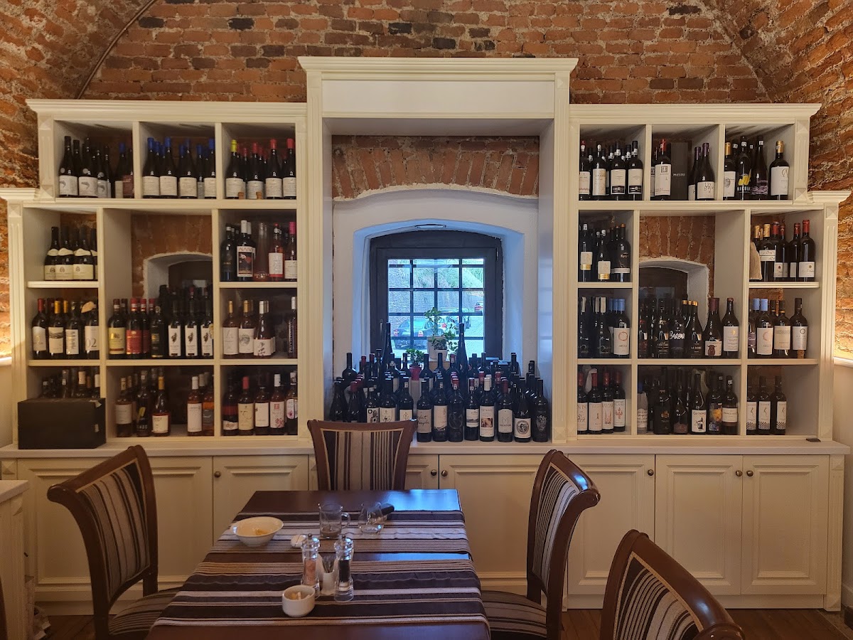 UNIO Vini - Restaurant in der Festung Alba Iulia - foto 5