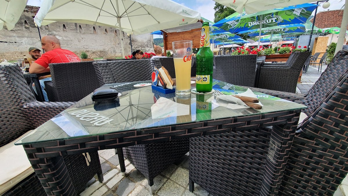 Union Pub Codlea