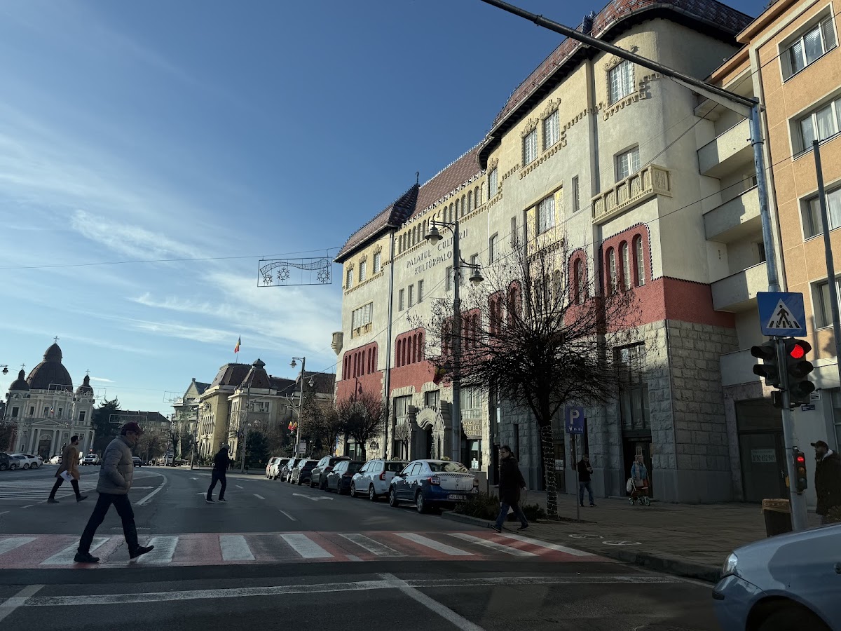 Uniunea Artiștilor Plastici - foto 4