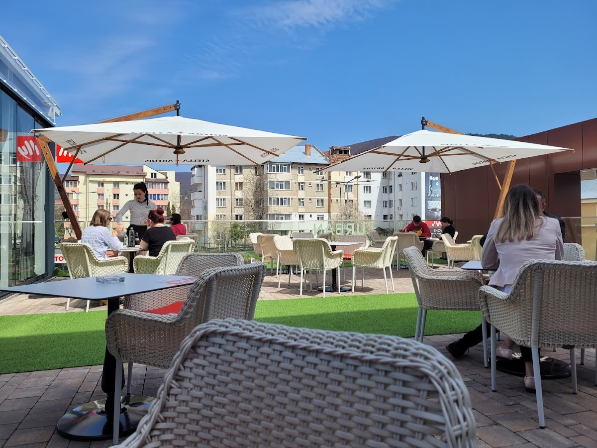 Urban lounge & Restaurant - foto 1