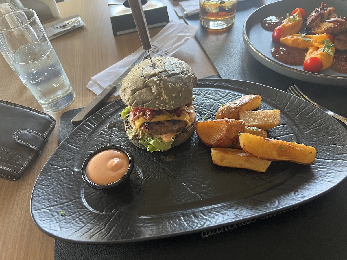 Urban lounge & Restaurant - foto 3