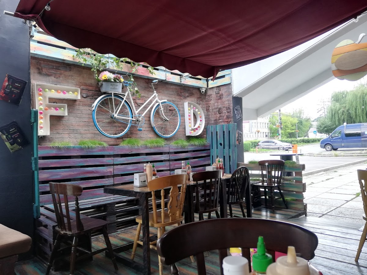 URBAN Street Food & Bar - foto 4