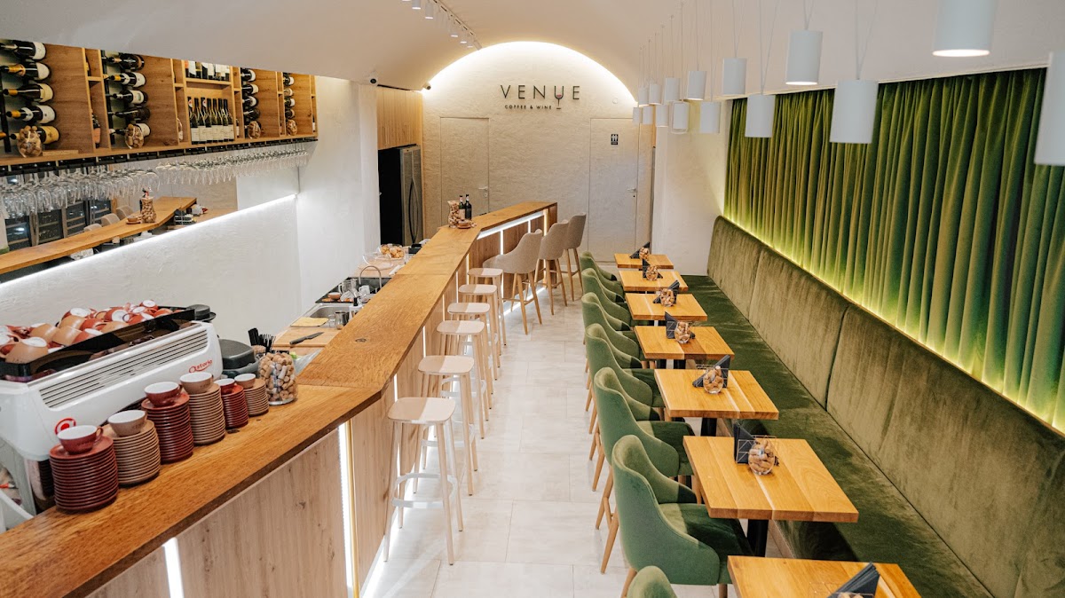 Venue Coffee & Wine, Oradea