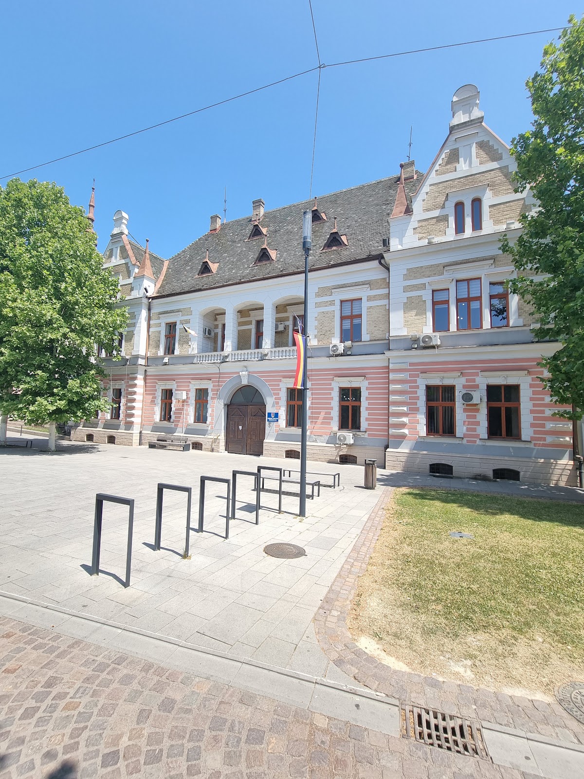 Vila Daddy, Deva