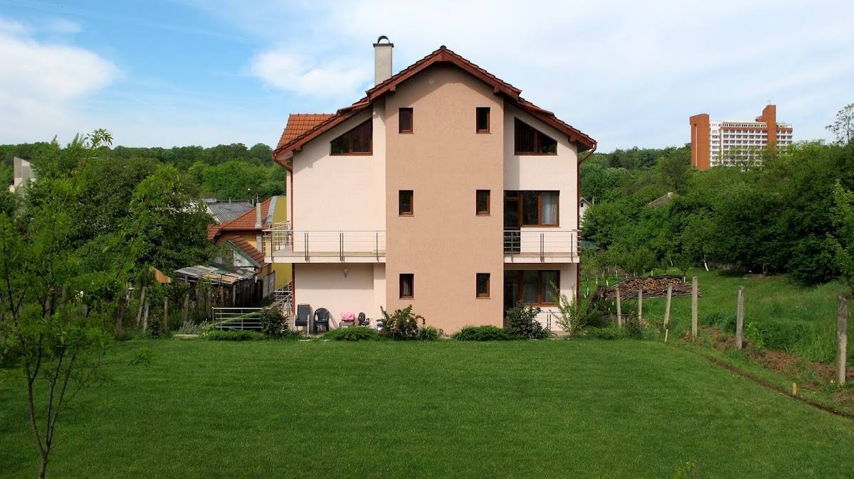 Vila Izvor, Oradea