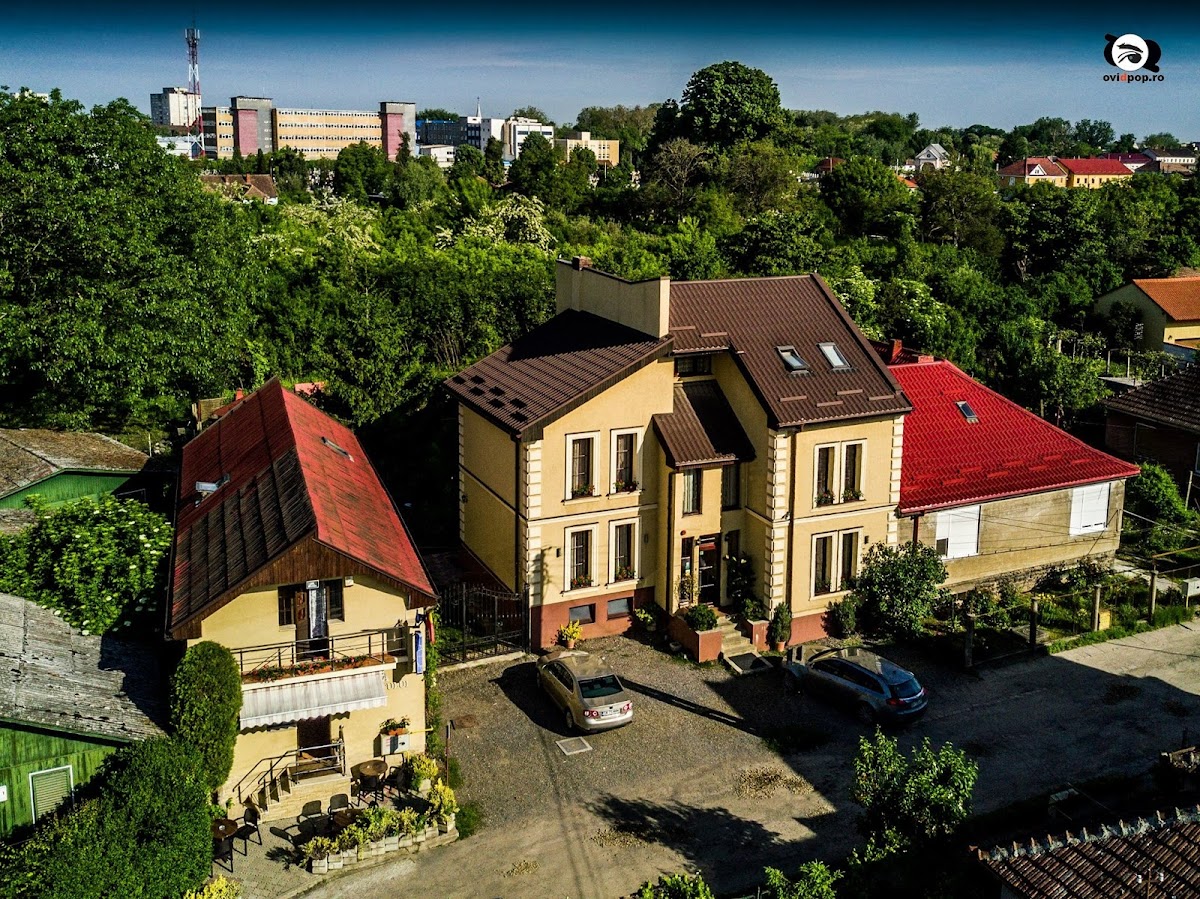 Villa Tineretului - foto 1