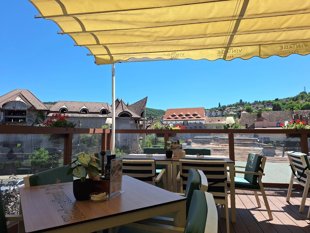 Vintage Lounge - foto 1