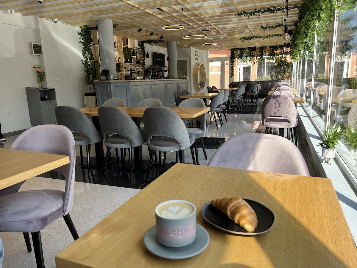 Wake Cup Coffee & Bar, Cluj-Napoca
