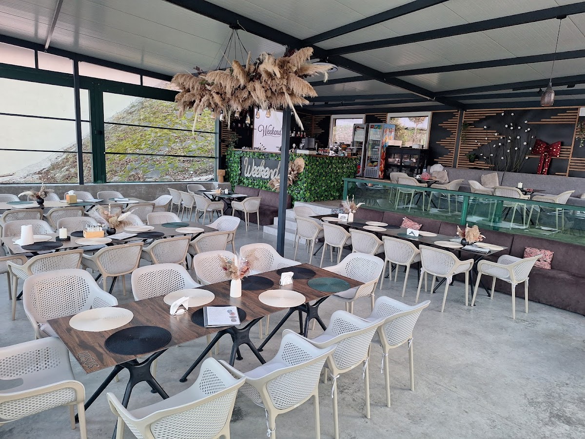 Weekend Bistro Cafe Terasa - foto 5