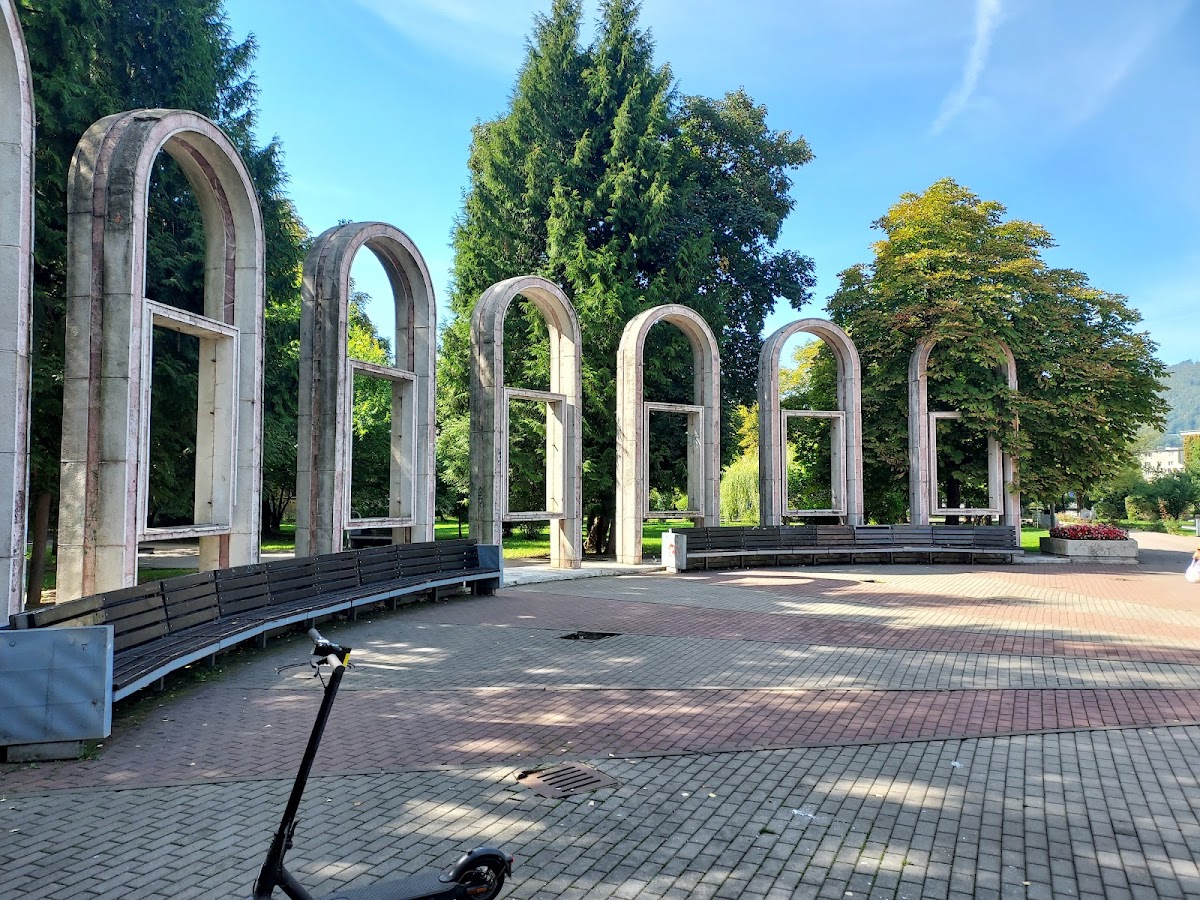 Parc des Écrivains (Dacia Park) - foto 2