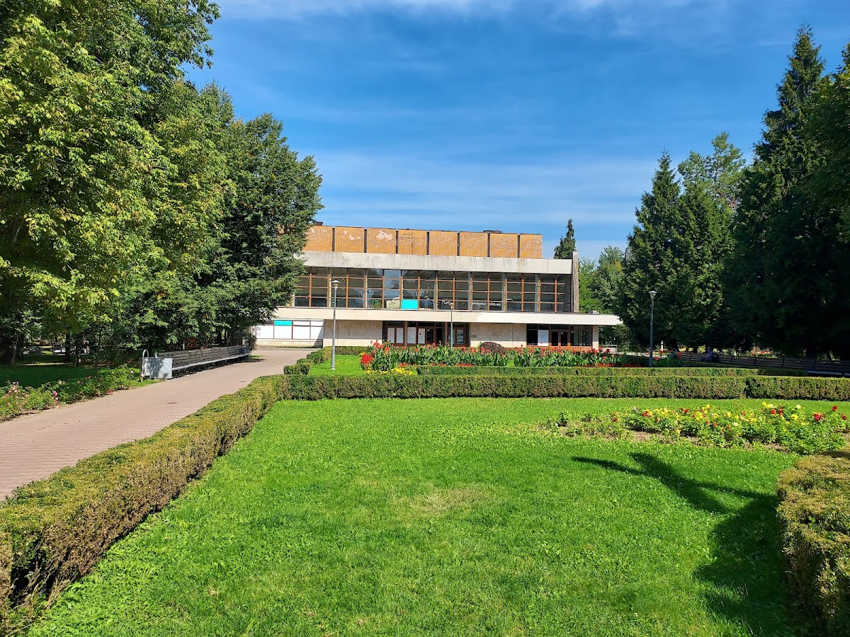 Parc des Écrivains (Dacia Park) - foto 5