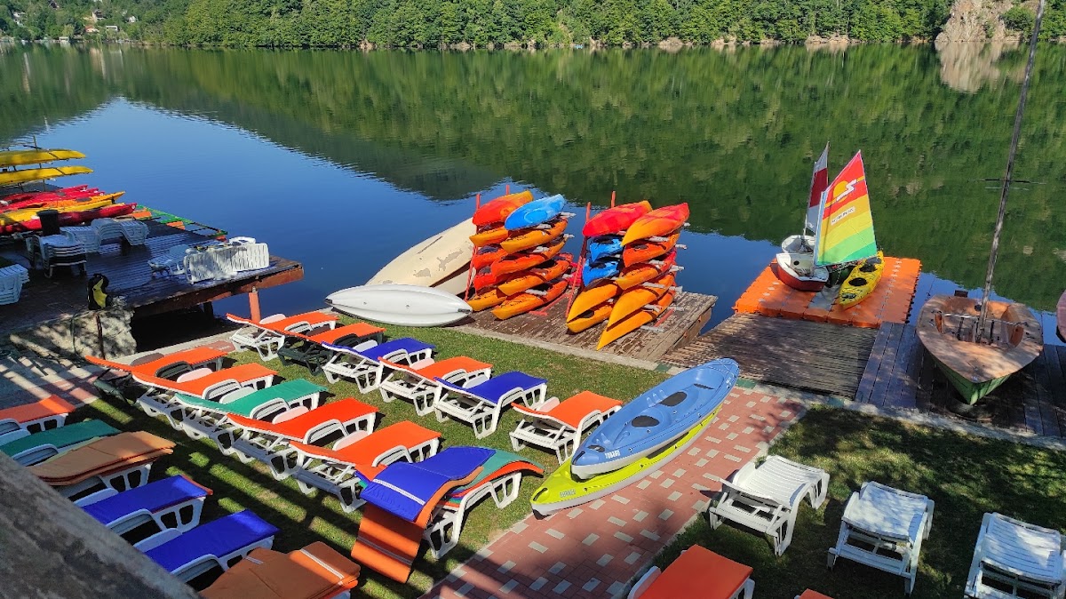 Yachting Club Tarnita