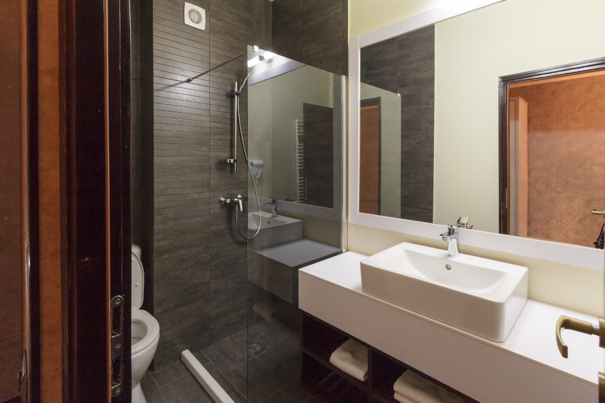 YMY Hotel and Restaurant - foto 4