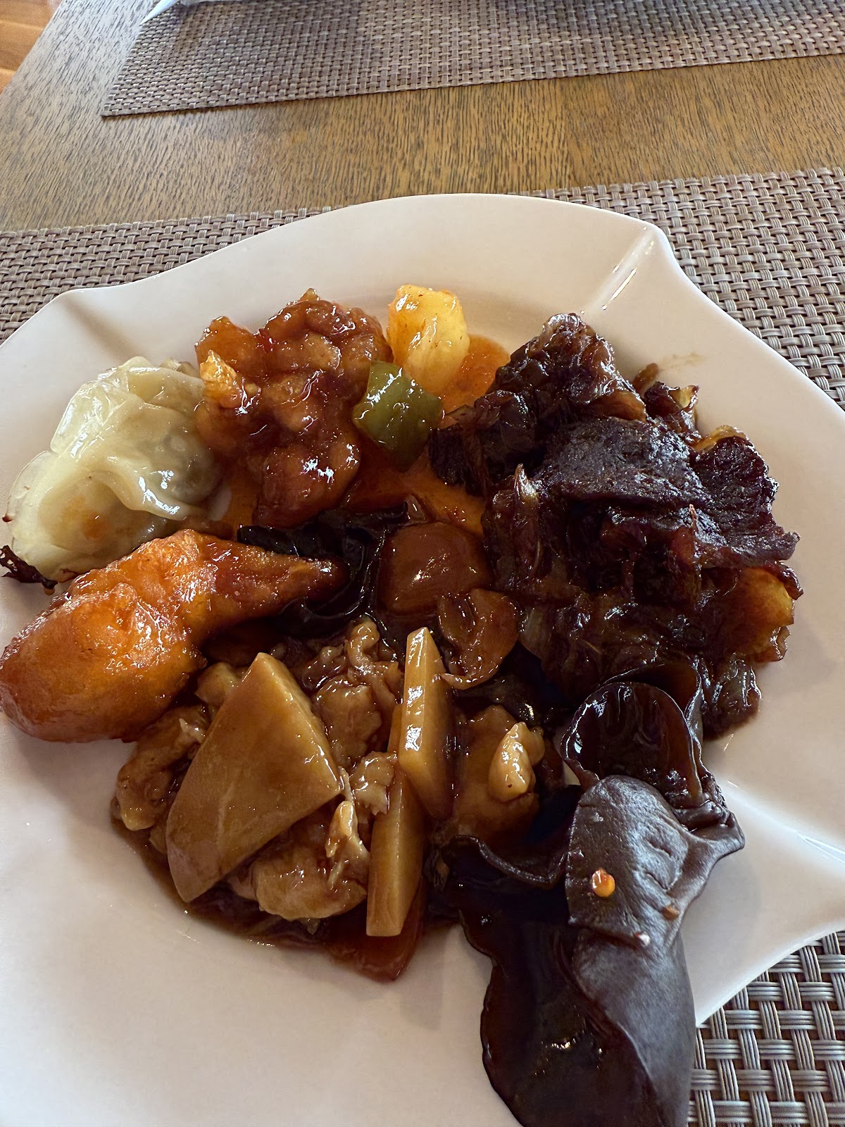 Yummy Yang - foto 5