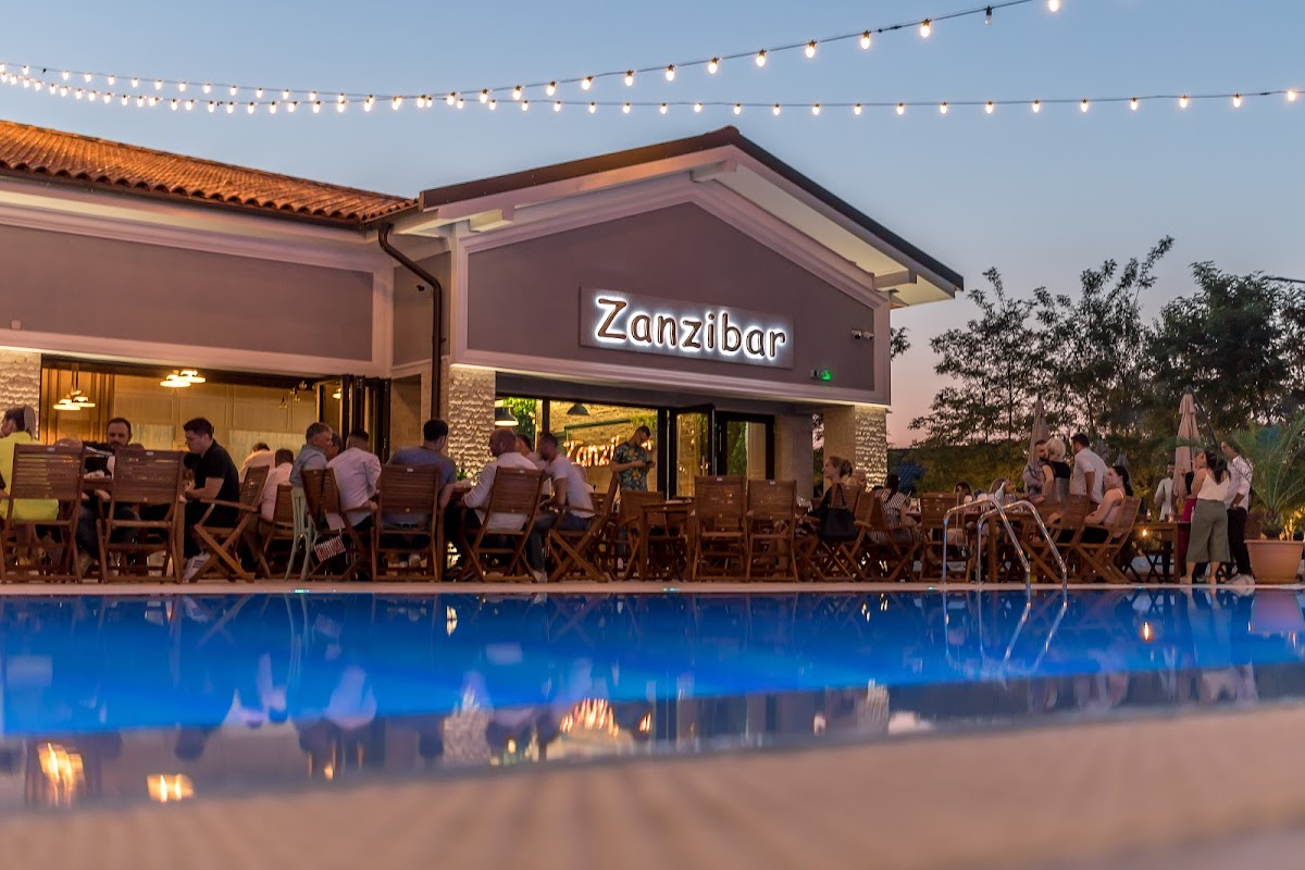 Zanzibar Pub - foto 1