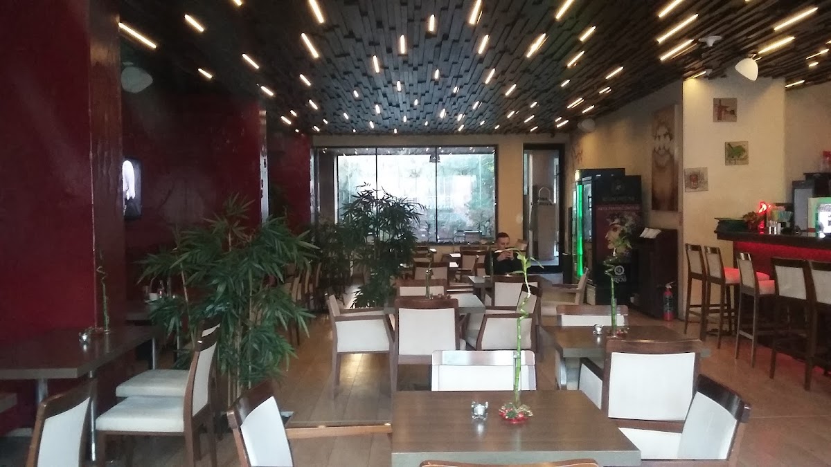 Zenti Plaza Hotel