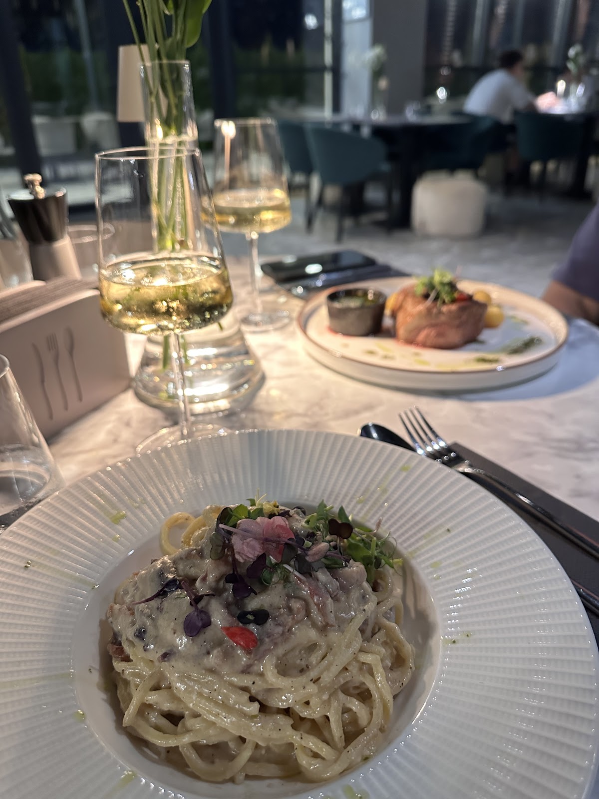 Ziva Restaurant - foto 4