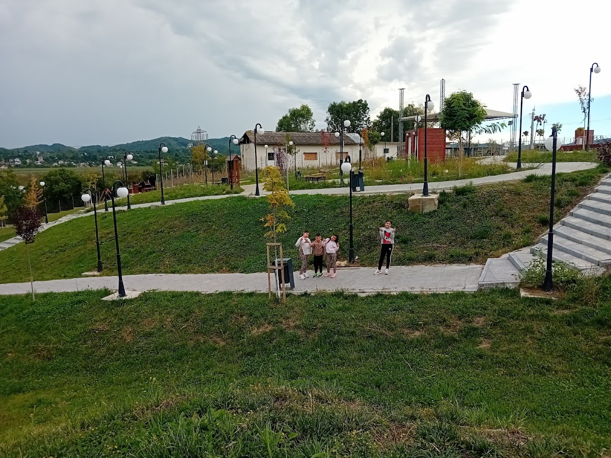 Zona de Recreo Moțăianca - Pucioasa - foto 2