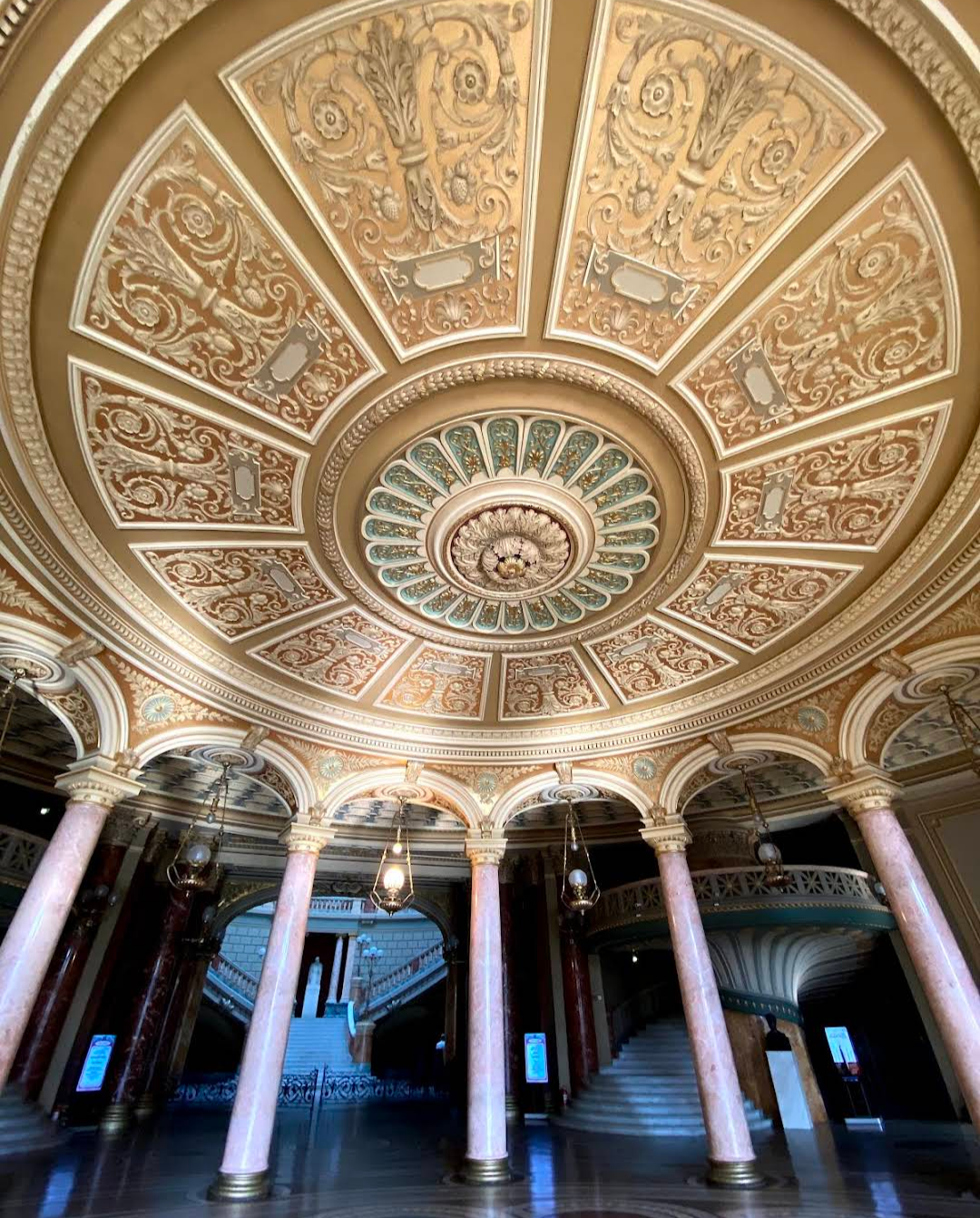 Ateneul Roman - foto 5