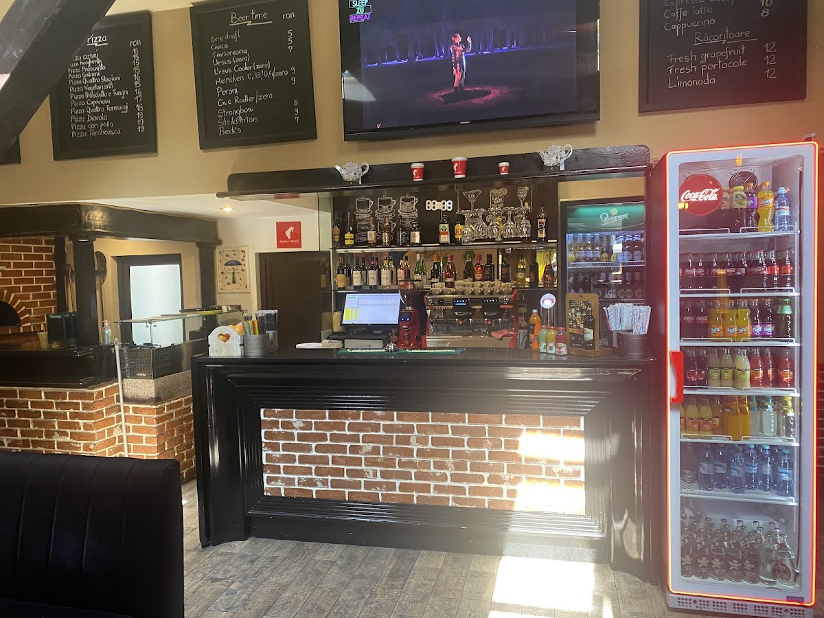 Barloiu Launge Cafe & Restaurant