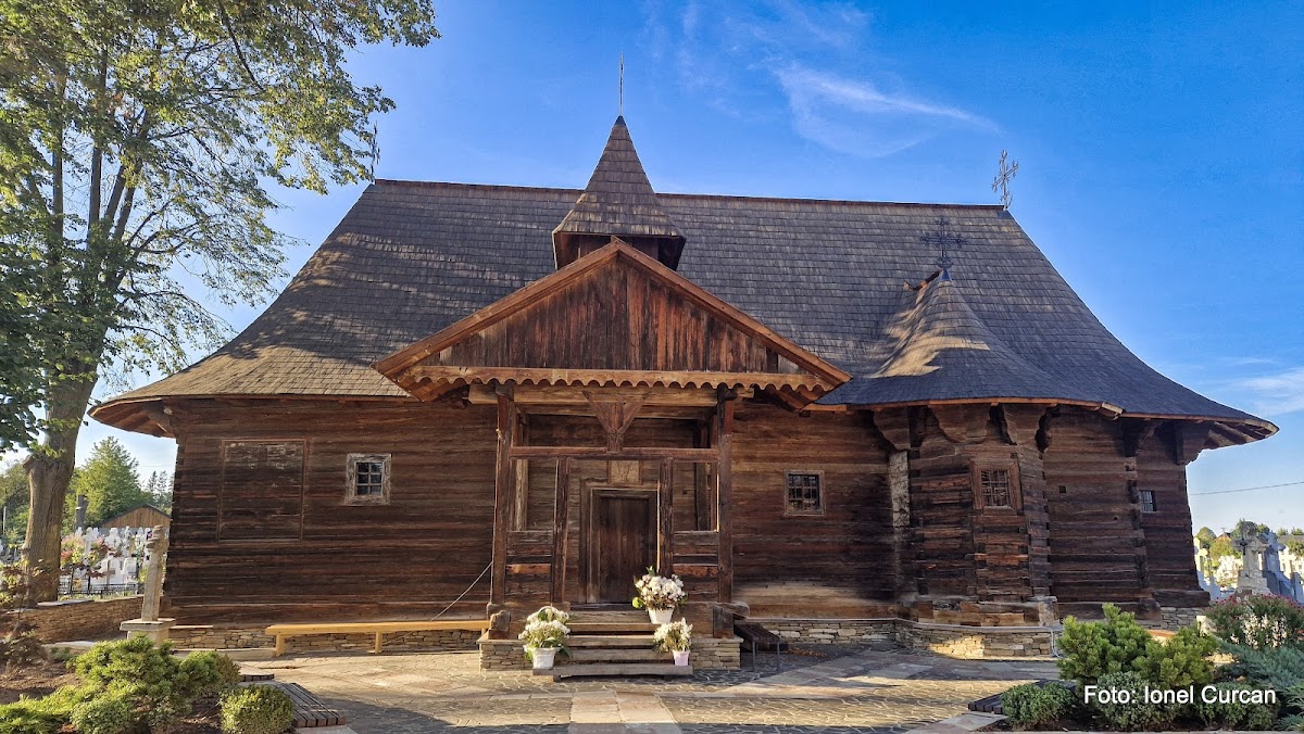 Szent Dumitru Fatemplom