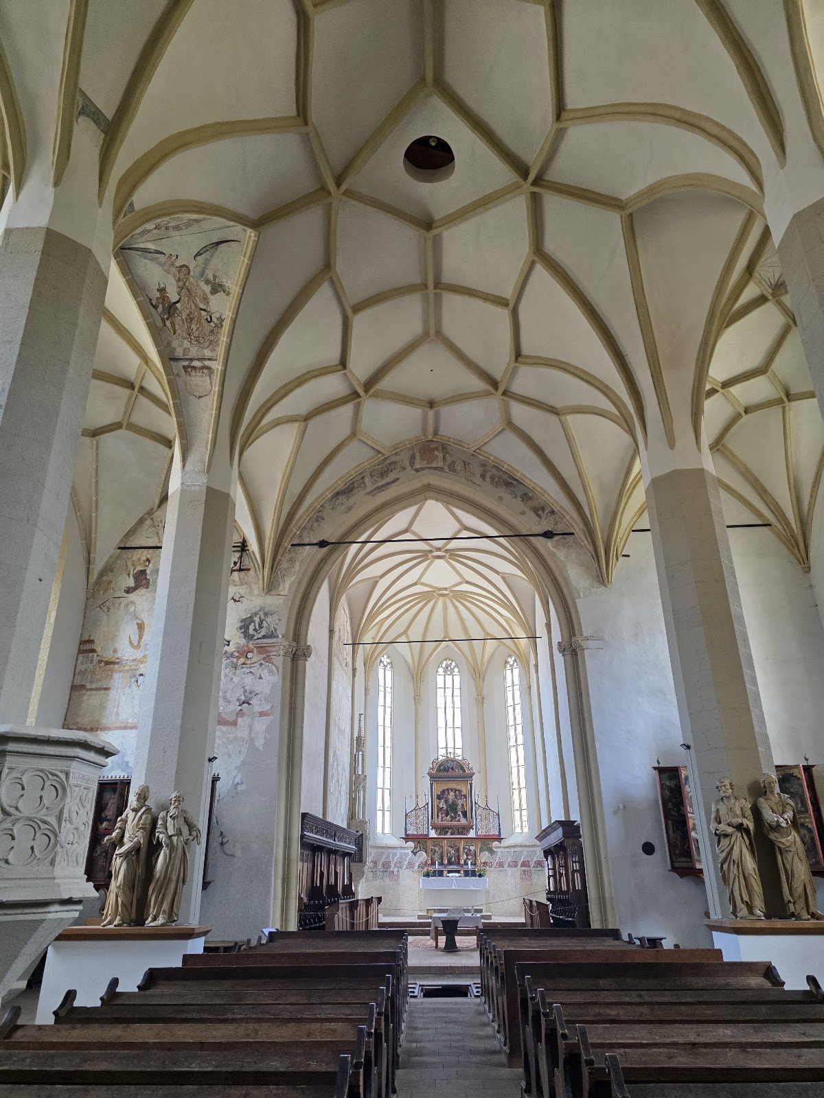 Biserica din Deal