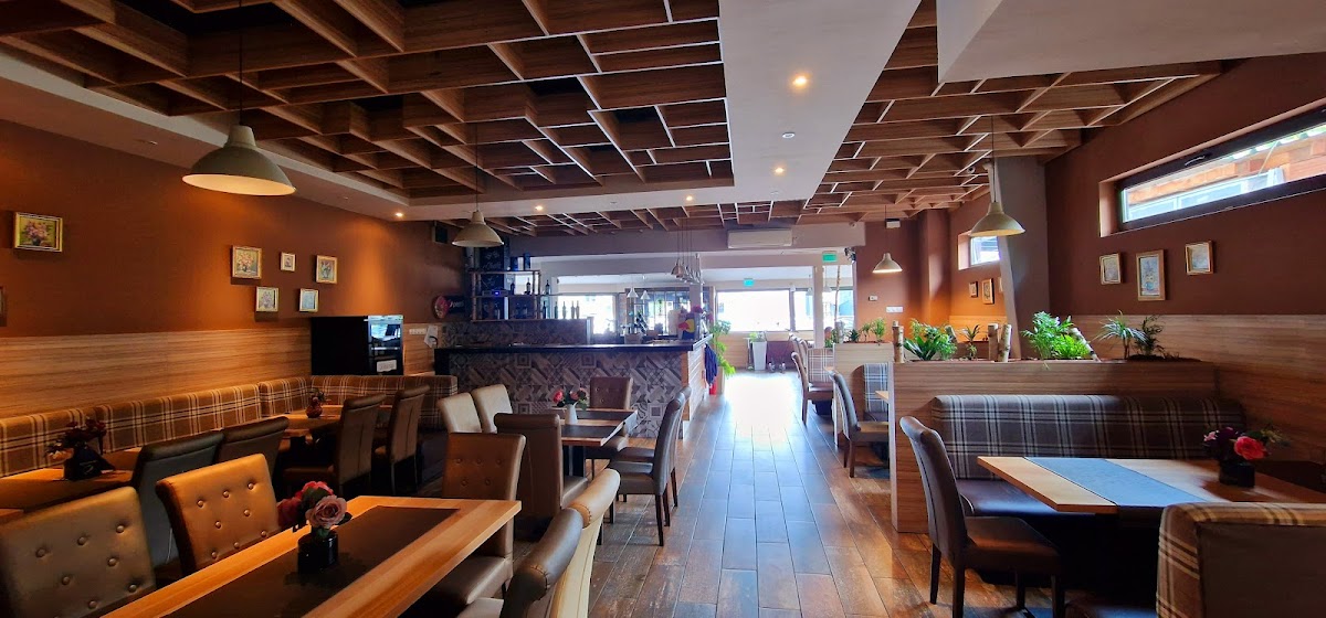 Bistro 27