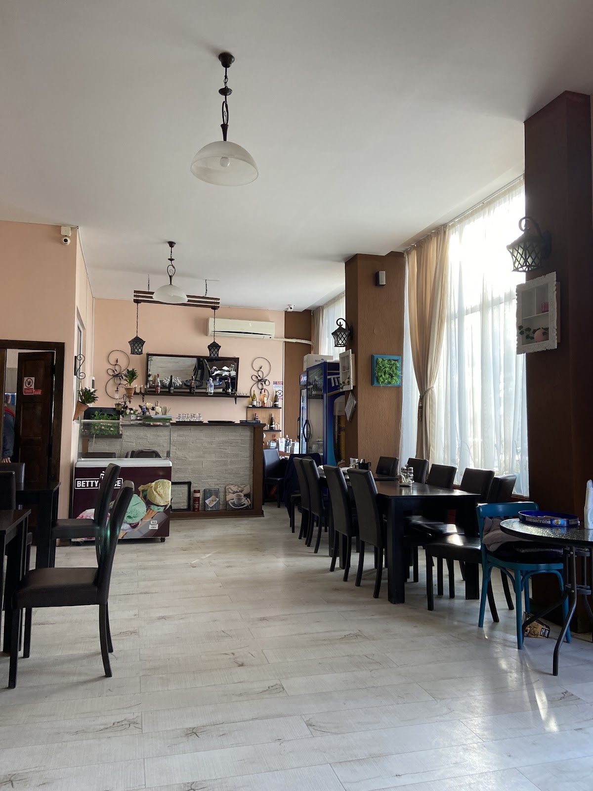 Bistro La Mama Mia
