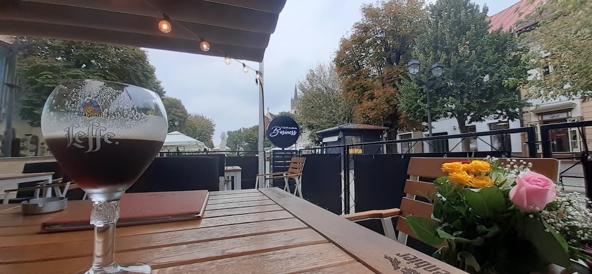 Business Bistro&Cafe