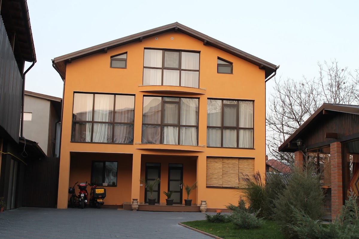 Teo's Pub Unterkunft