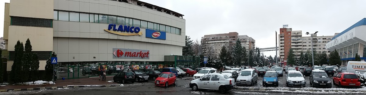 Centro Comercial Nera