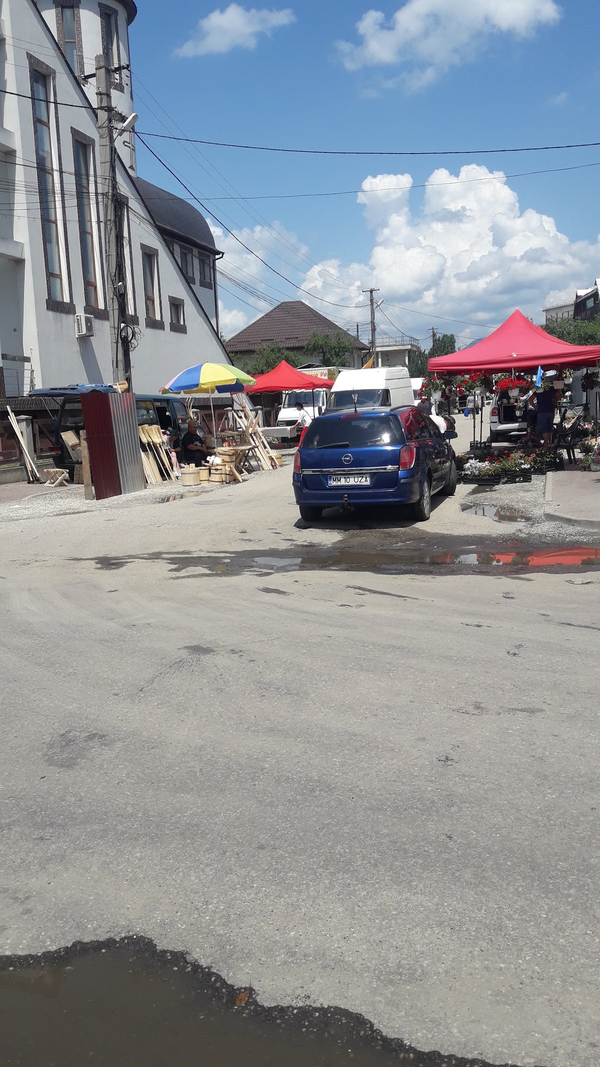 Old center of Targu Lapus - foto 3