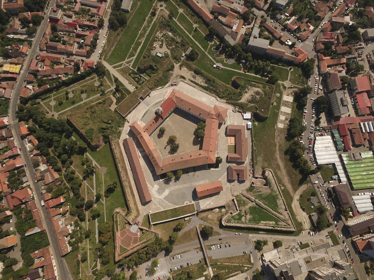 Cetatea Oradea - foto 3