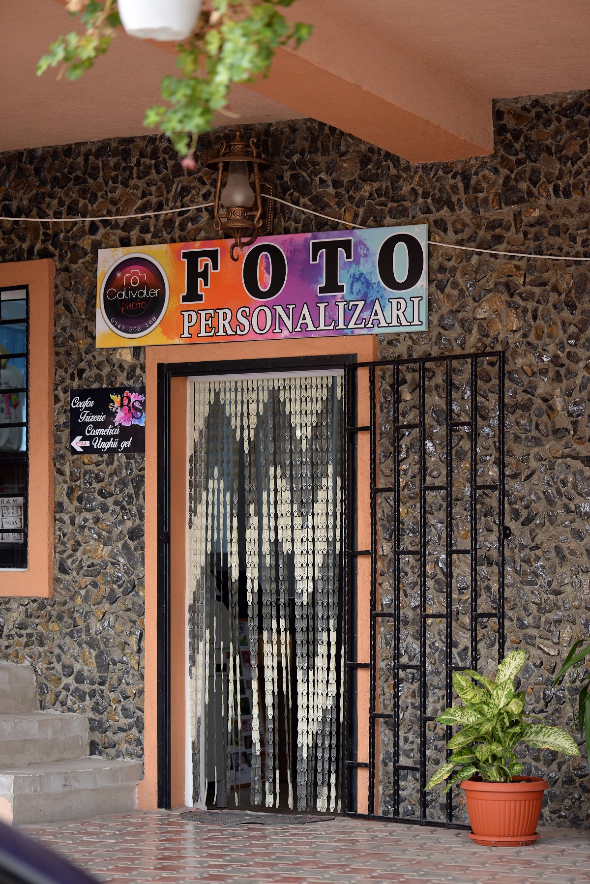 FOTO