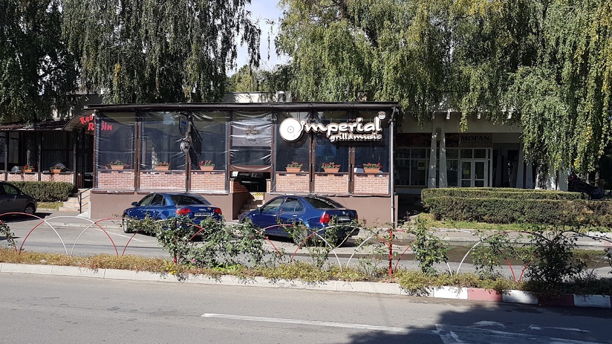 Imperial grill and music