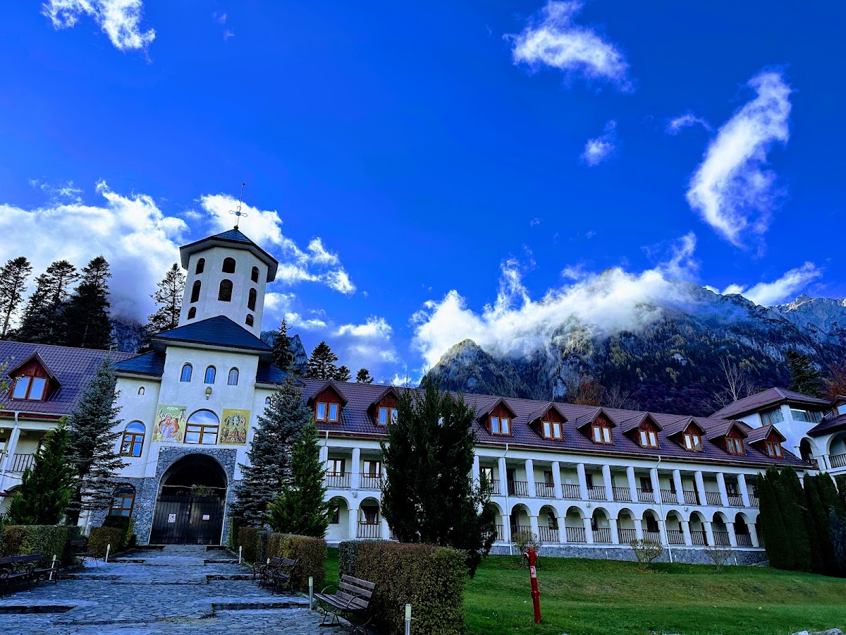 Mănăstirea Caraiman