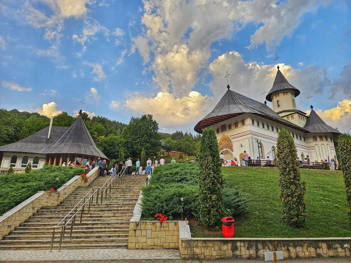 Mănăstirea Pângărați