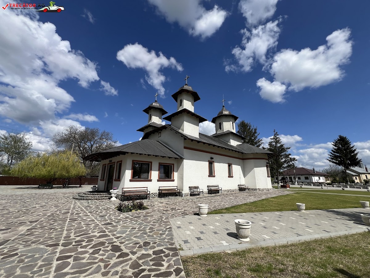 Monasterio de la Santa Trinidad Podul Bulgarului