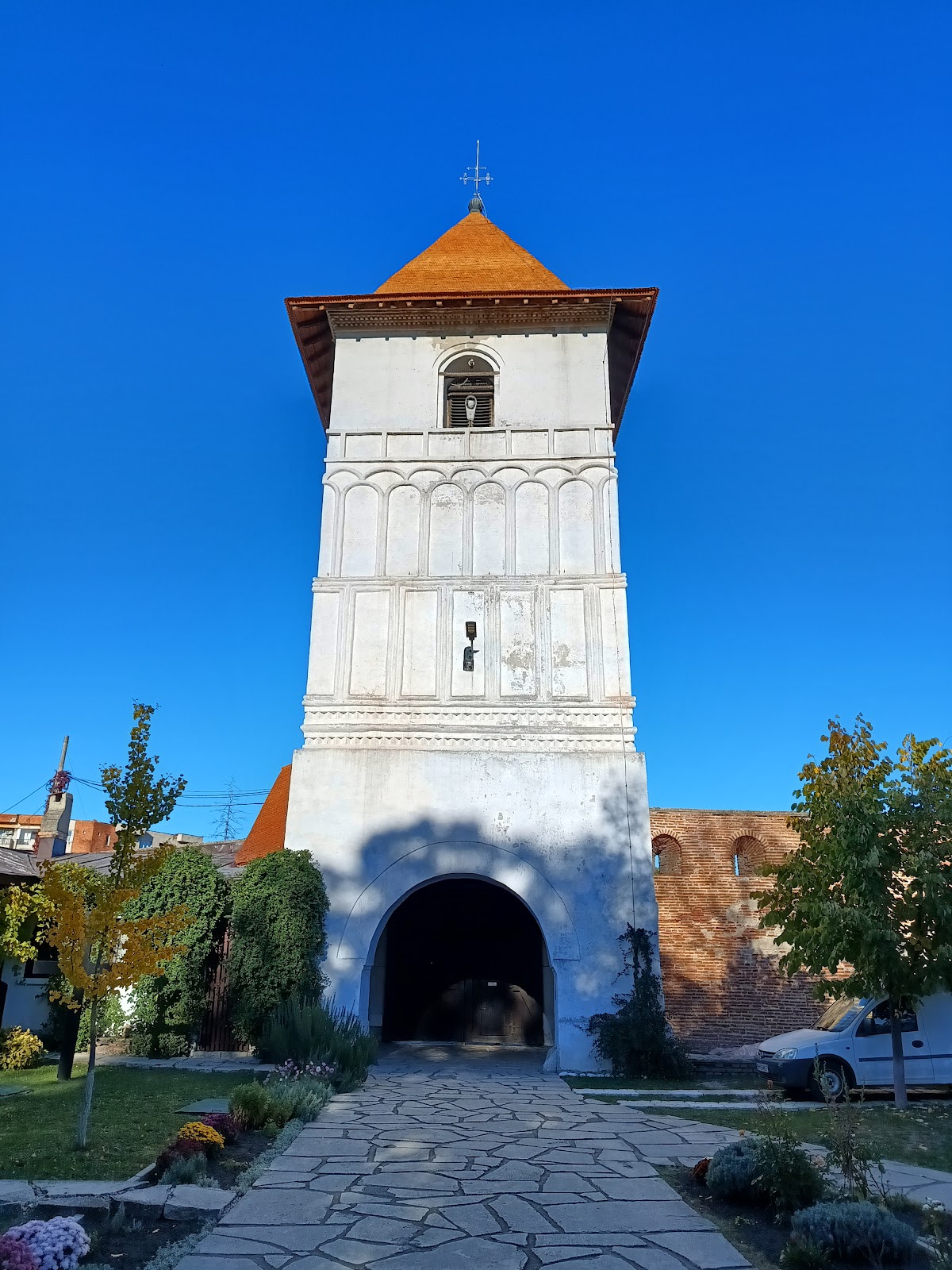 „Sfânta Treime” Kolostor Strehaia
