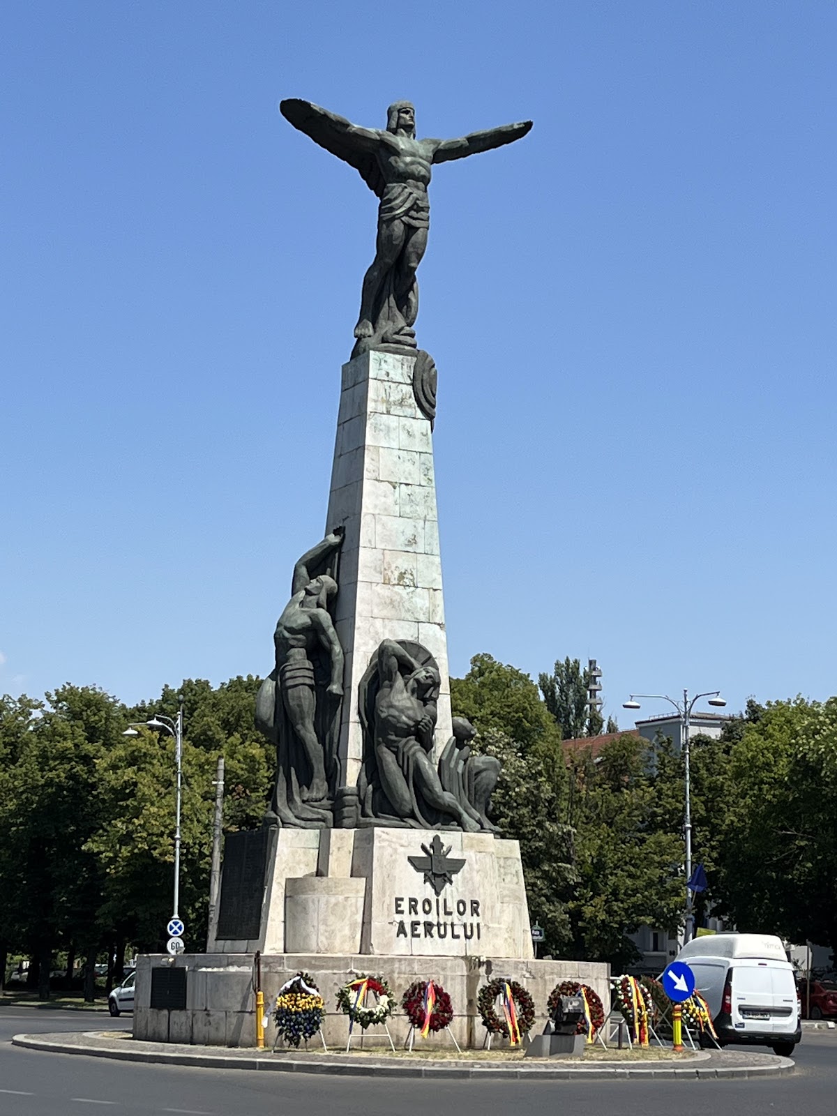 El Monumento "Héroes del Aire"
